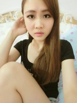 奕露西$唱歌主播照片