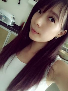 酸酸~主播照片
