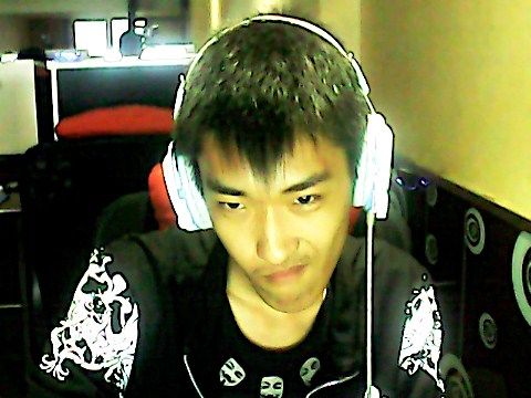 ♔圈圈ლ学霸团的主播照片