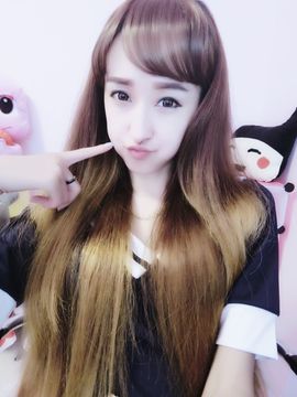 笑笑（爱是回忆美好）主播照片