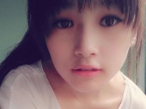 👄唐诺👄海报