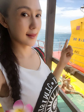 风中的风铃主播照片