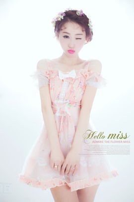 风中的风铃主播照片