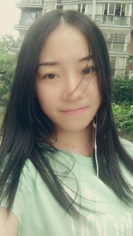 孤单的小海螺主播照片