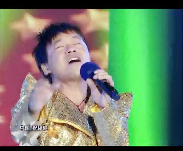 原唱歌手易少俊主播照片