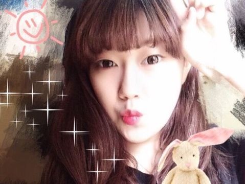 queenie奎妮海报