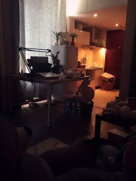 小模特路路主播照片