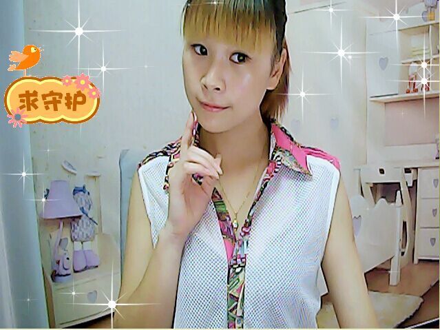 Lily--訫灵主播照片