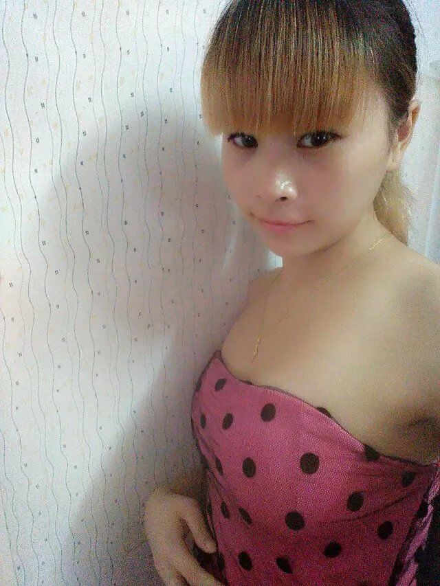 Lily--訫灵主播照片