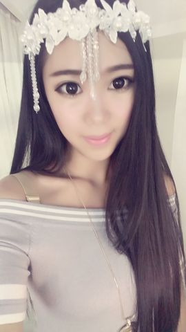 Ai-研儿主播照片