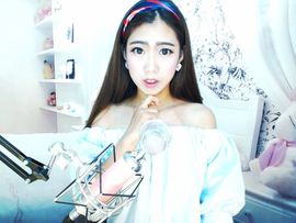 Ai-研儿主播照片