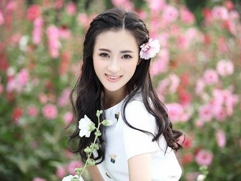 小皮皮的姐海报