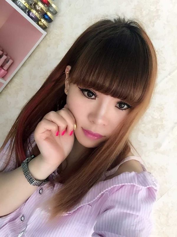 紫萱儿521的主播海报