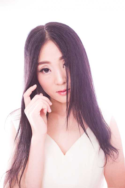 爱尚素素妞的主播海报