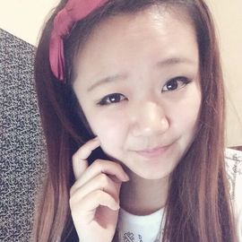 无敌神叨叨小艾主播照片