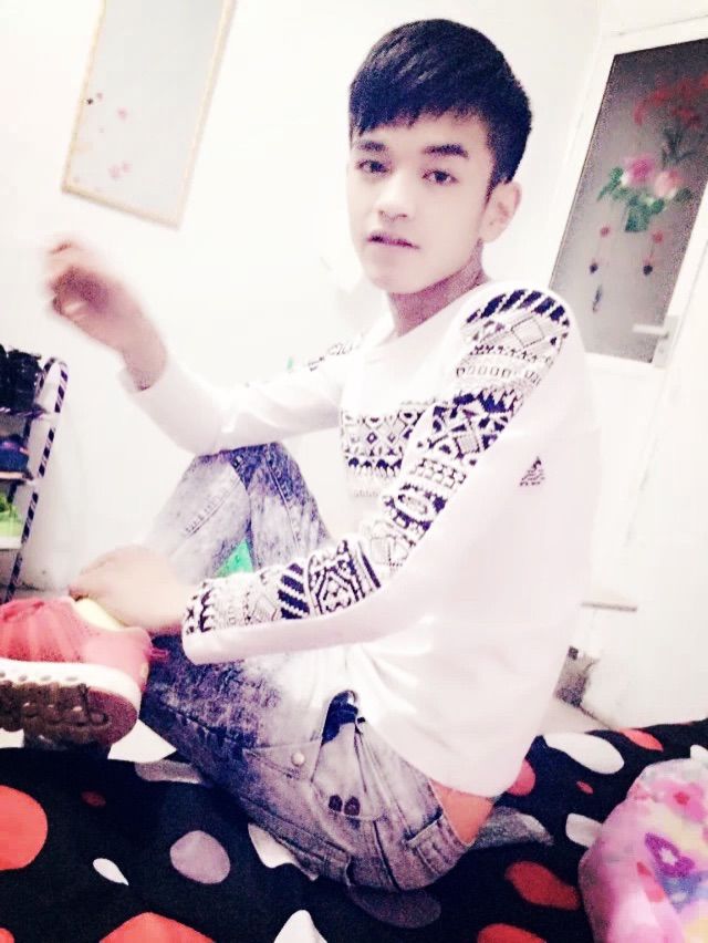 ✌冰权主播照片