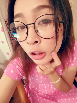 张伊慧Vicky主播照片