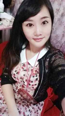 平儿爱唱歌❤️猴主播照片