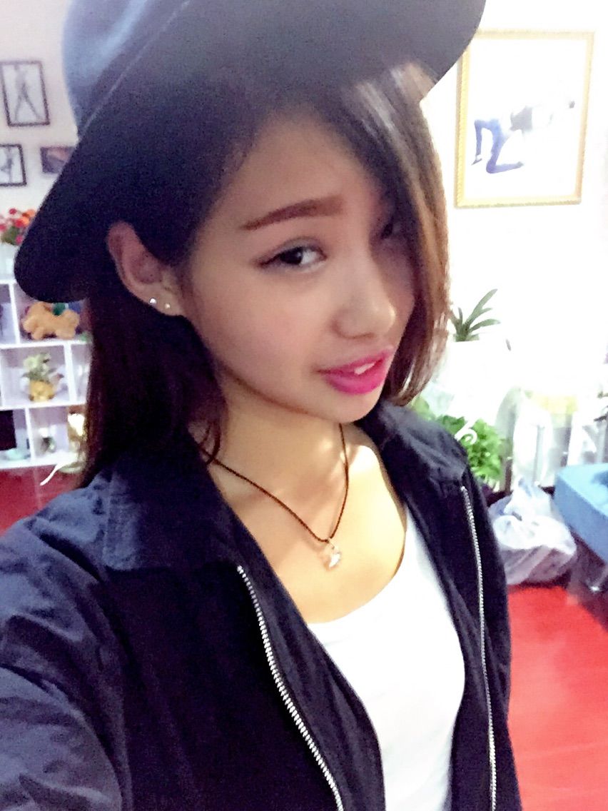 *Tina的主播照片