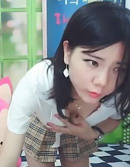 一个人-一支烟主播照片