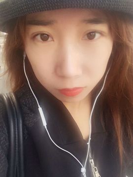 lului9主播照片