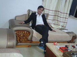 潇洒《龙哥》主播照片