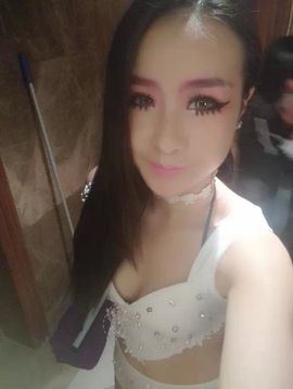 A_&amp;傻白甜主播照片