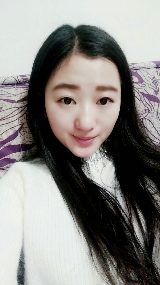 小鬼V5的主播照片