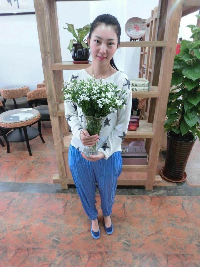 三梅铜钱的主播照片