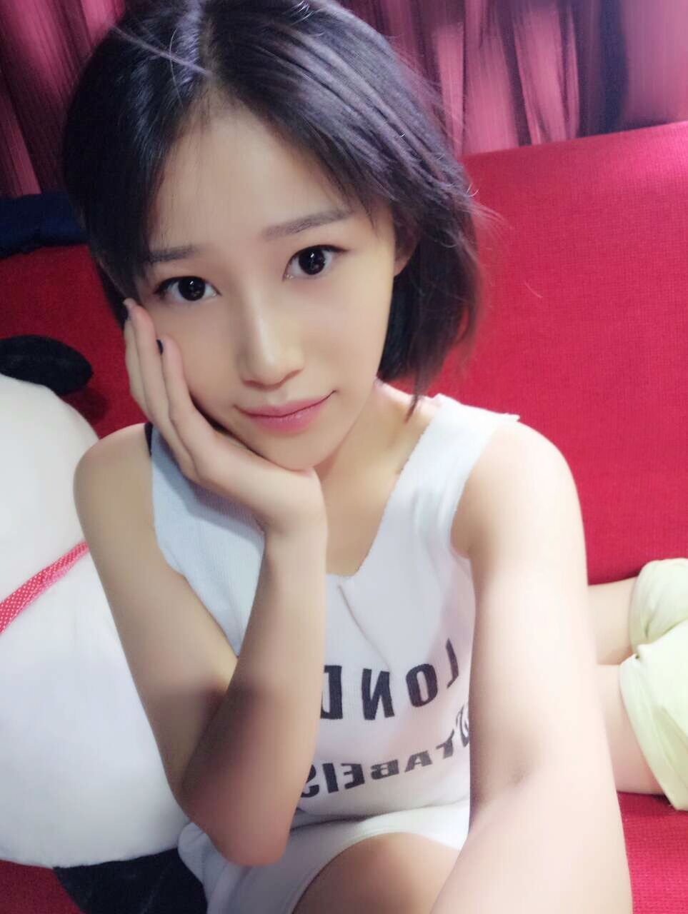 ╰❥丶谁在爱你﹍☂的图片