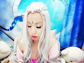 小猪💞漫步沙漠主播照片
