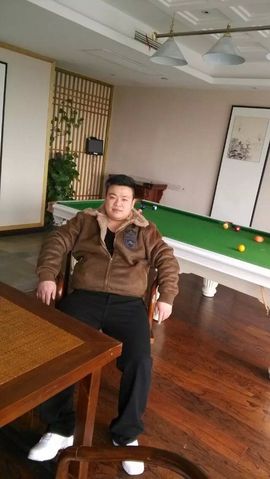 shang脑筋主播照片