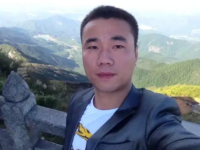 强哥稀罕你的主播照片