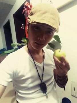蘇大偉主播照片