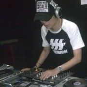 DJ瓢虫--李九