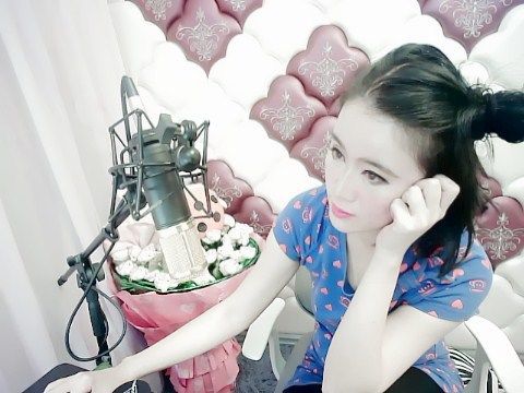 风中的风铃的图片