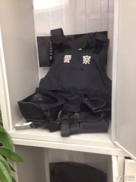 昵称违规，请重新修改主播照片