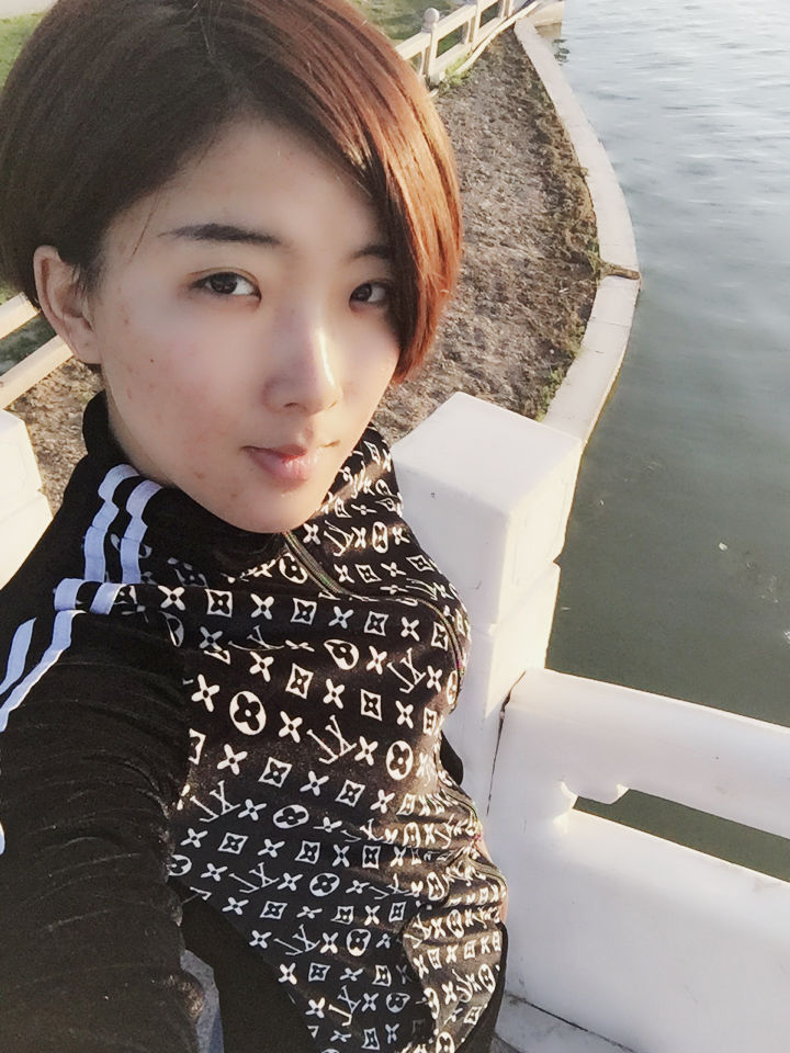 ╰❥丶谁在爱你﹍☂的图片