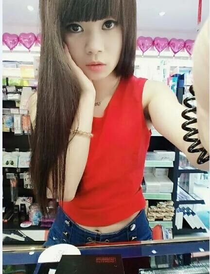 含熙求守护的主播照片