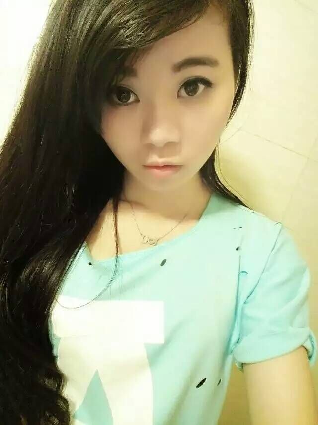 含熙求守护的主播照片