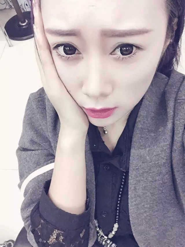 ☞黏人的小妖精☜的主播照片