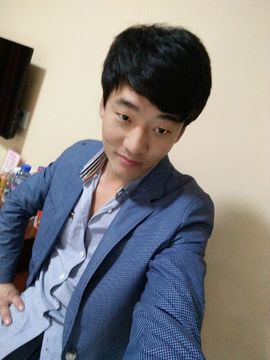 _昙花一现™主播照片