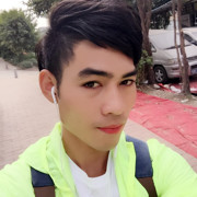 童话的灬故事海报