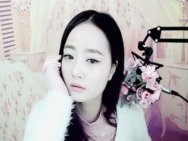 ヽ执迷*主播照片