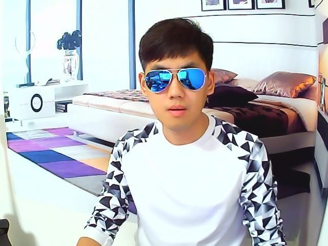 情歌小鑫的主播海报