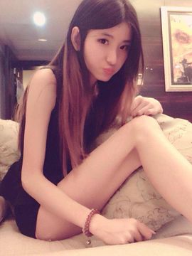 瑞瑞❤走调女王主播照片