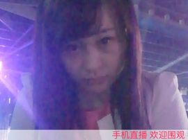 90素素跳舞唱歌主播照片