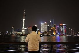 翠被冷落凄余馨主播照片