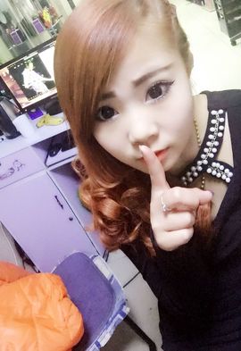 尒╰╮東北主播照片