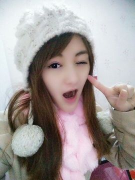 大眼萌宝米雪主播照片